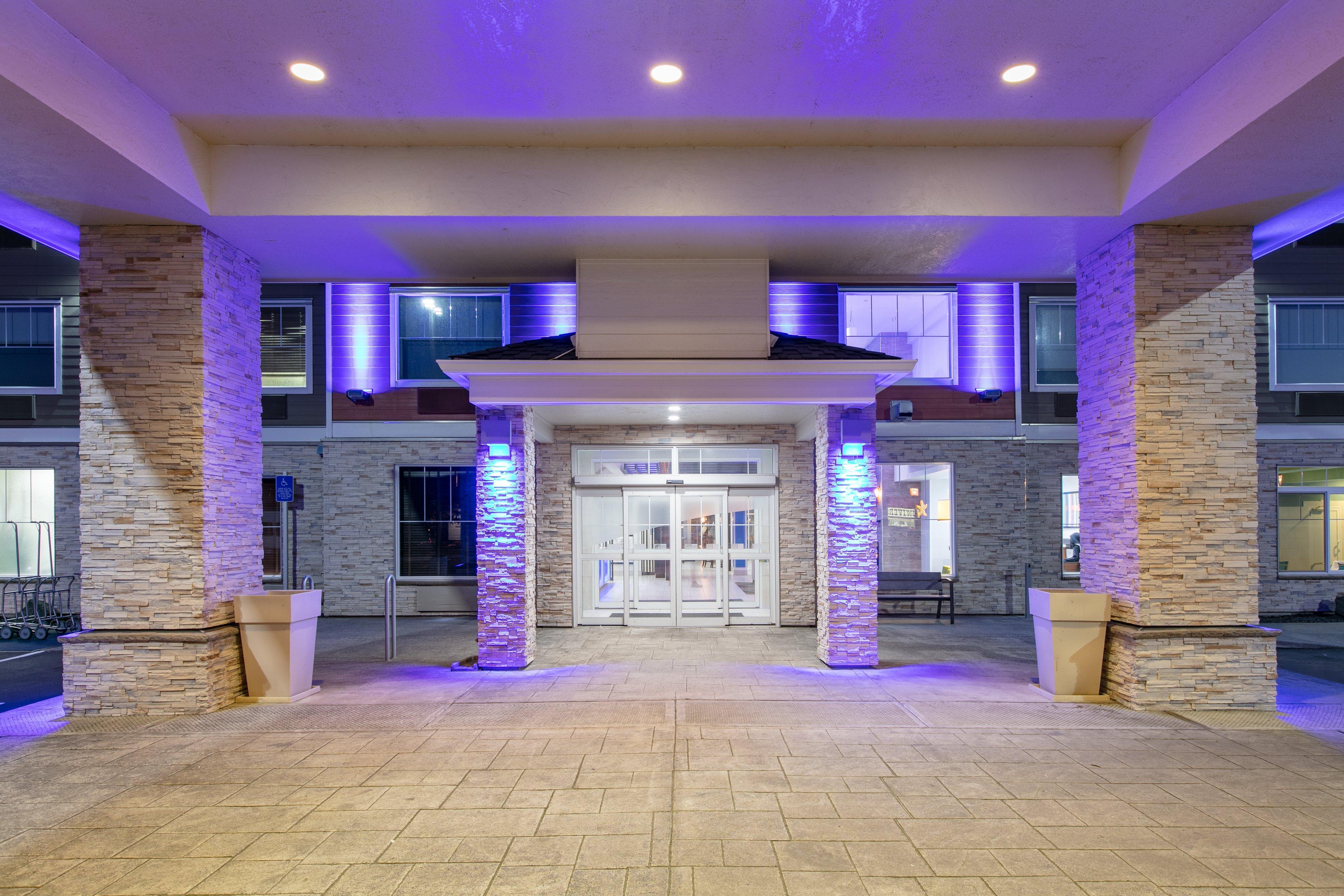 Holiday Inn Express Hotel & Suites Seaside Convention Center By Ihg Dış mekan fotoğraf
